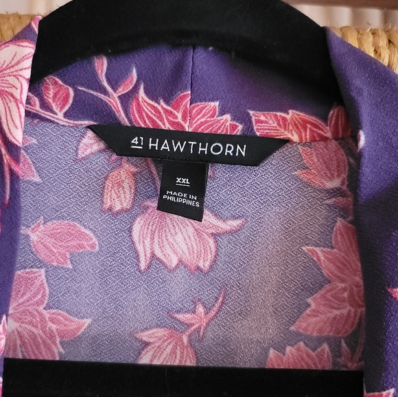 41 Hawthorn sleeveless  XXL faux wrap top in a purple and pink floral print. - Picture 2 of 4